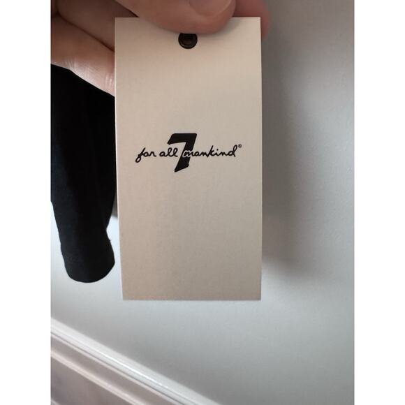 7 For All Mankind Black Puff Sleeve V Neck Top Large NWT - Picture 6 of 10